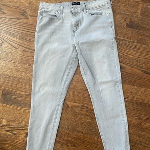 Grey stretch ankle jeans